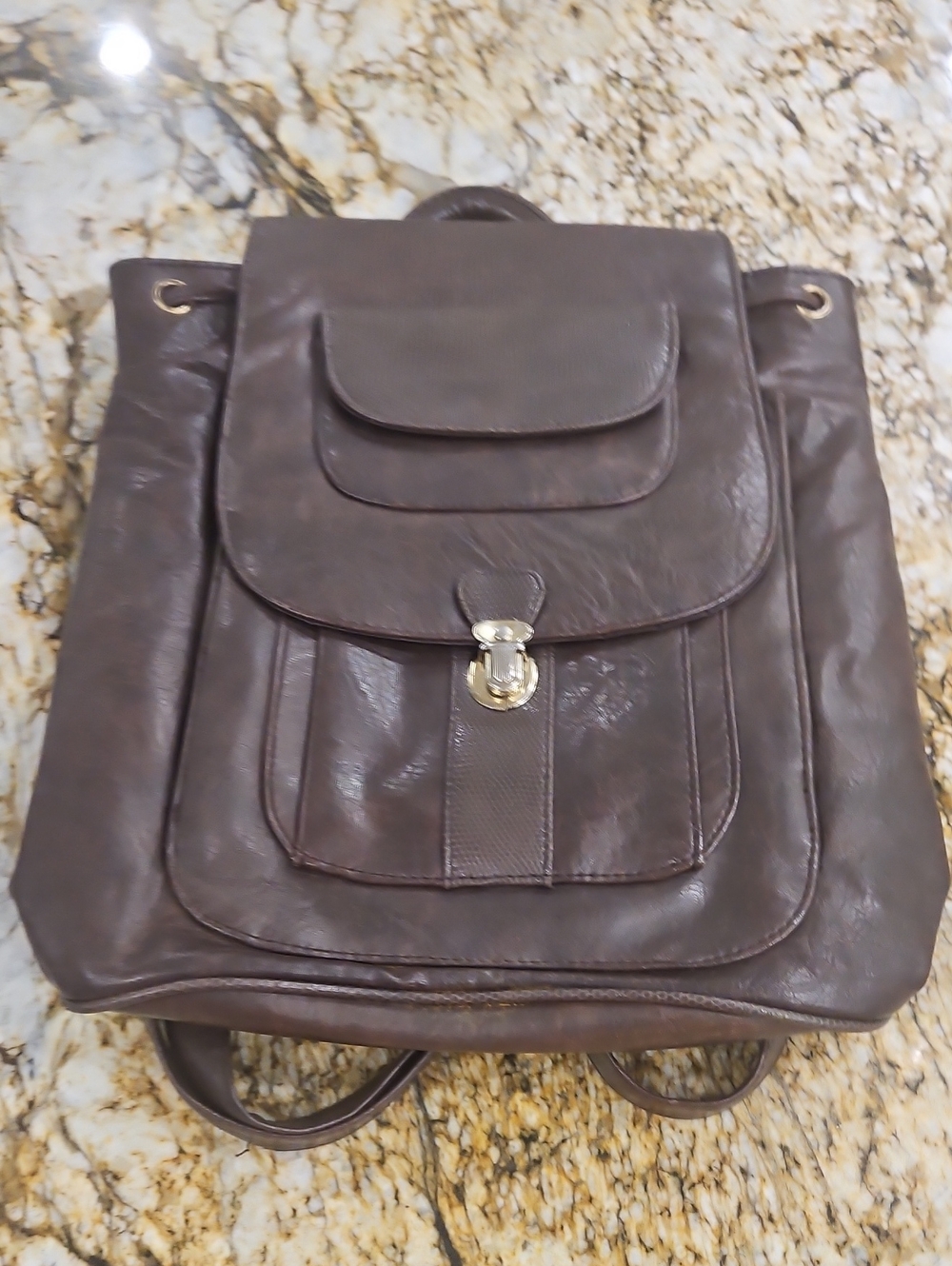 Outbrook VTG Classic Brown Leather Backpack - Men Bags